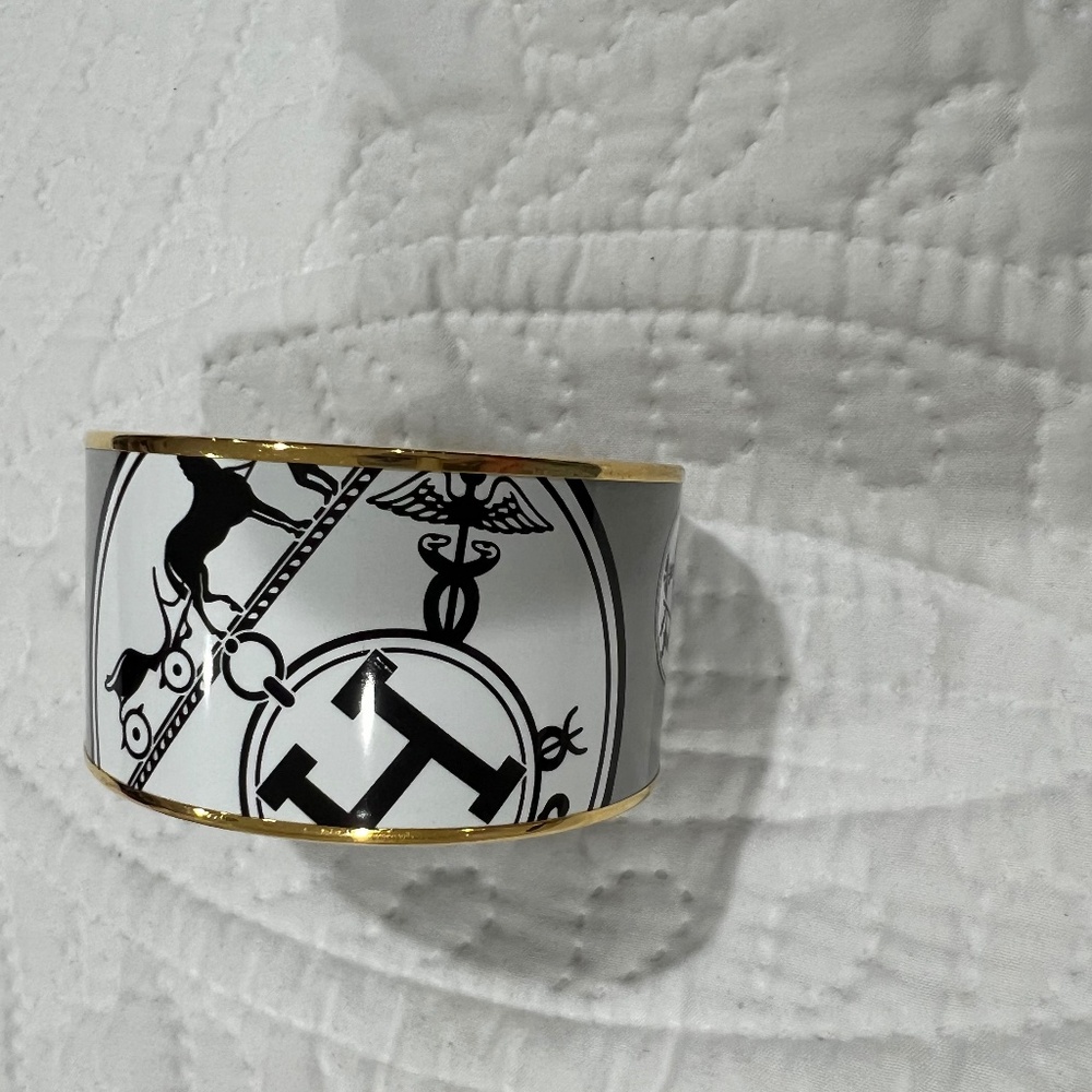 Hermès bracelet